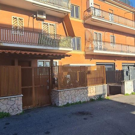 Appartamento Roma Vicino Metro C Zewnętrze zdjęcie